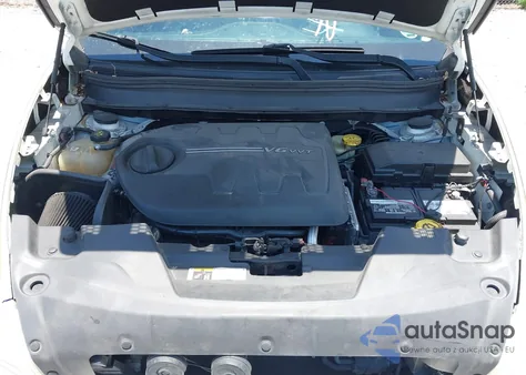 2016 Jeep Cherokee Latitude из США, поврежденный, VIN 1C4PJLCS1GW108435